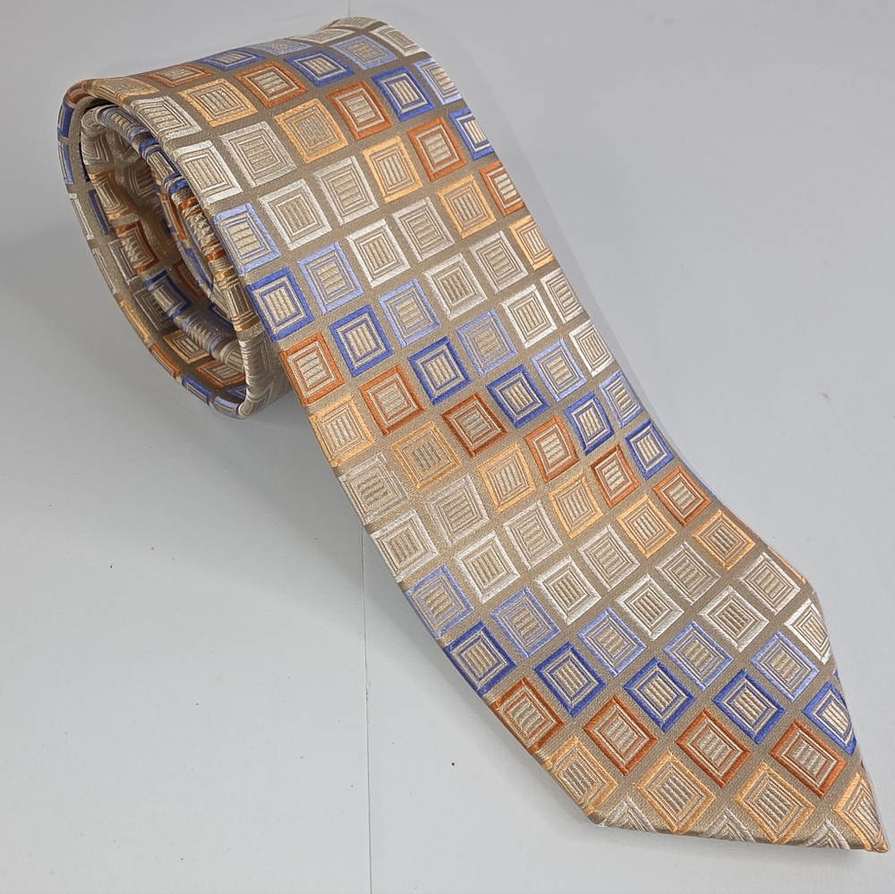 Michael Kors Tie Gold With Multi-Colored 60"x 3.5" AT-3005